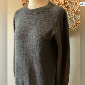 Faherty Women's Dark Gray 100%Cashmere  Sweater Dress. Size XLarge.Super soft.